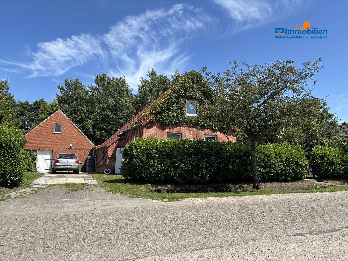 Gepflegtes Einfamilienhaus mit großem Grundstück in Rechtsupweg – keine Käuferprovision –, 26529 Rechtsupweg