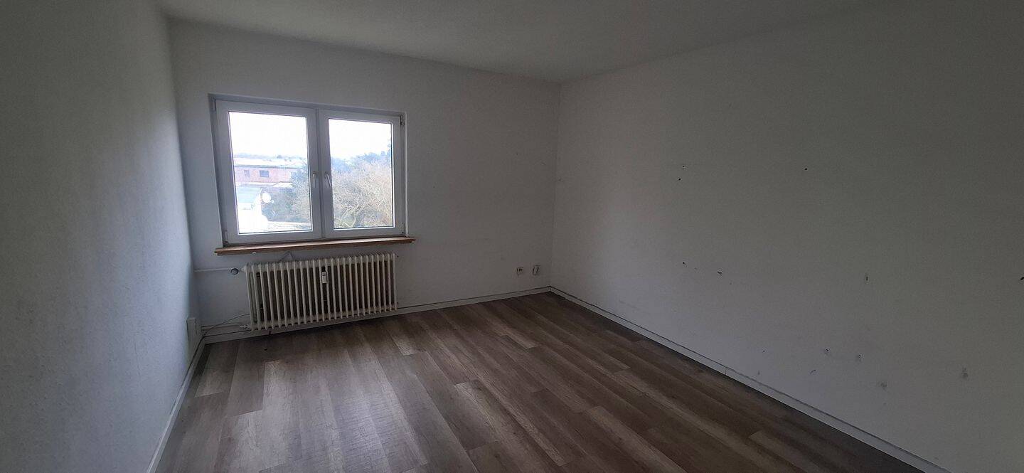 Modernisierte 4-Zimmer-Wohnung in Aldenhoven., 52457 Aldenhoven
