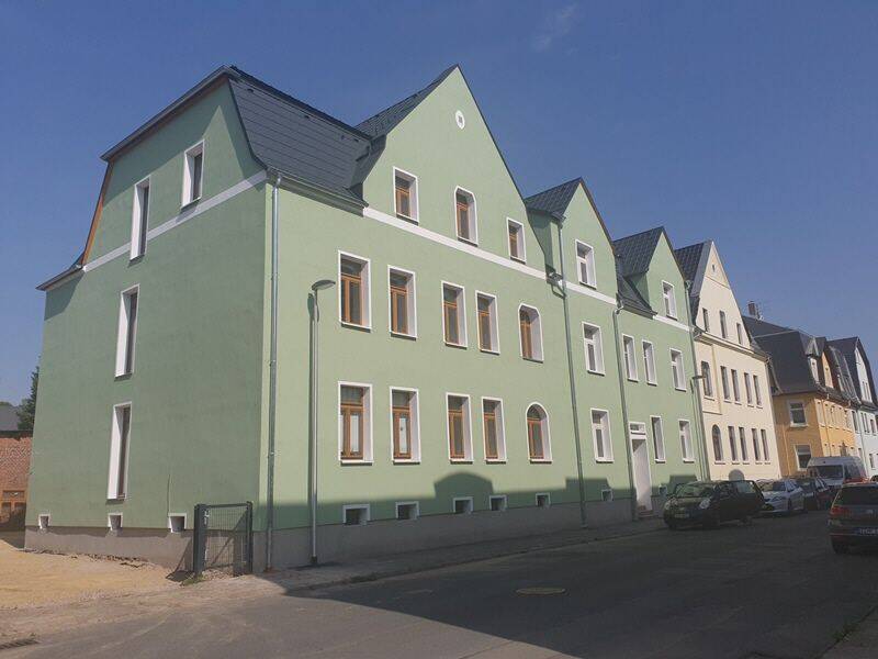 Sanierte Zweiraumwohnung mit Balkon in schöner Wohnlage, 8451 Crimmitschau