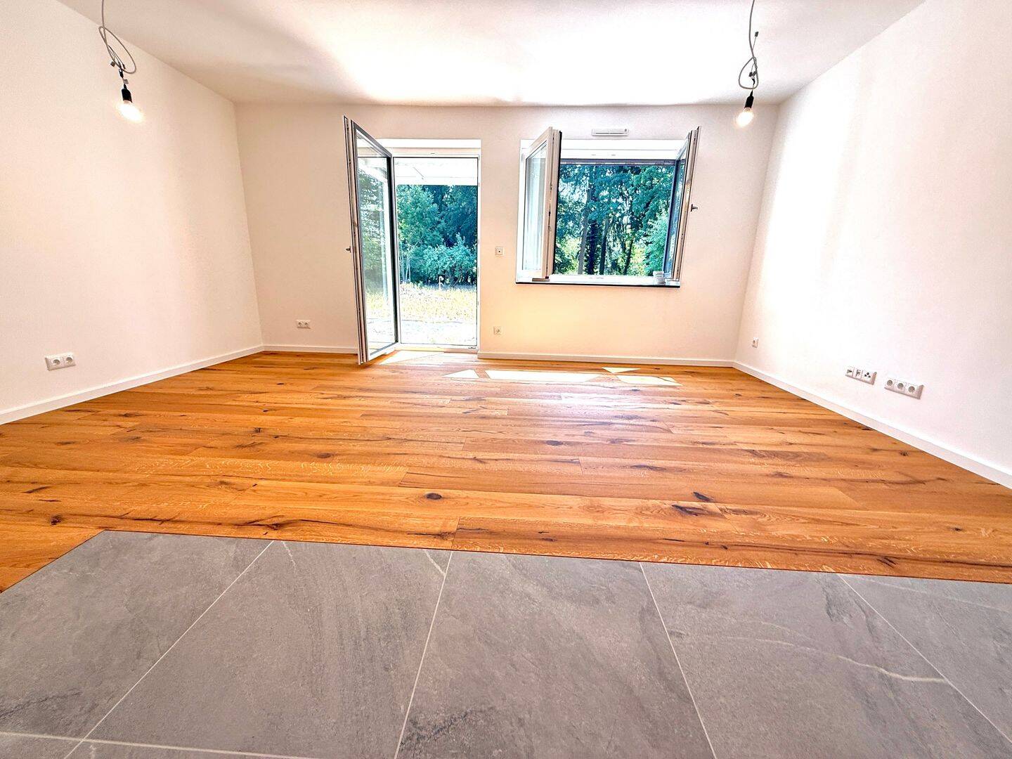 131 qm eigener Garten direkt vor der Terrasse! KfW 55 Energie A+ Eigentumswohnung im Gartengeschoss– Erstbezug, provisionsfrei direkt vom Bauträger