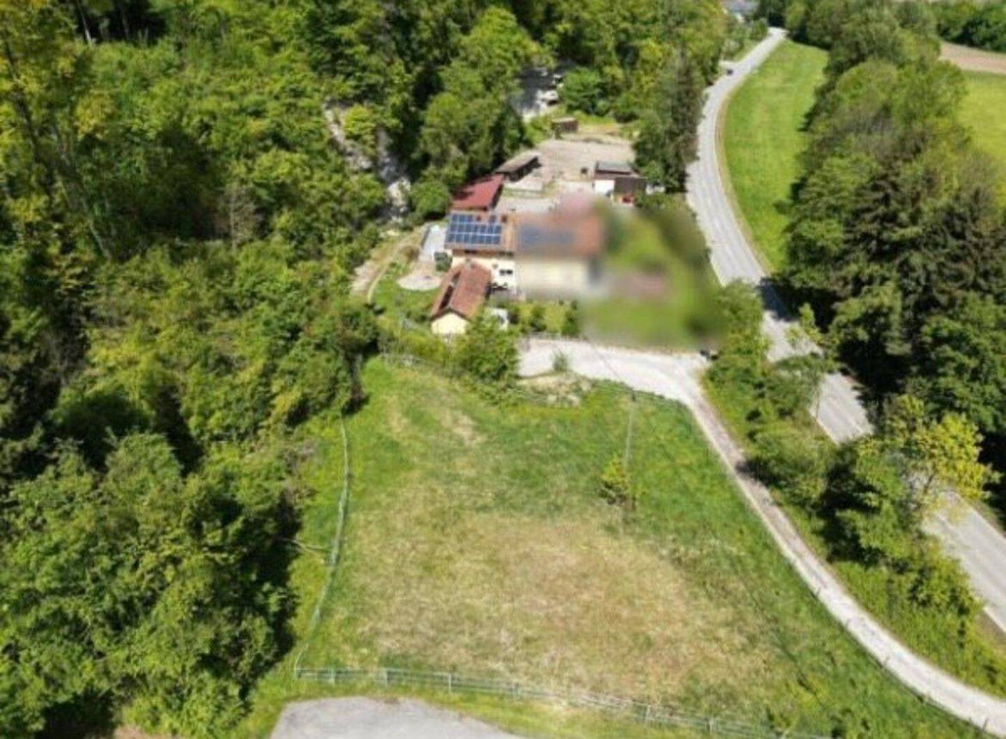 3 Familien Haus mit Stall und Autowerkstatt, 83410 Laufen