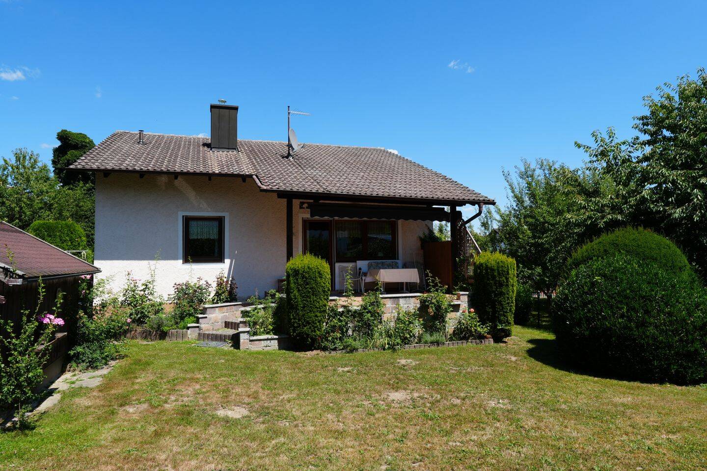 Wohnhaus in zentraler jedoch ruhiger Siedlungslage – 626, 84359 Simbach a. Inn