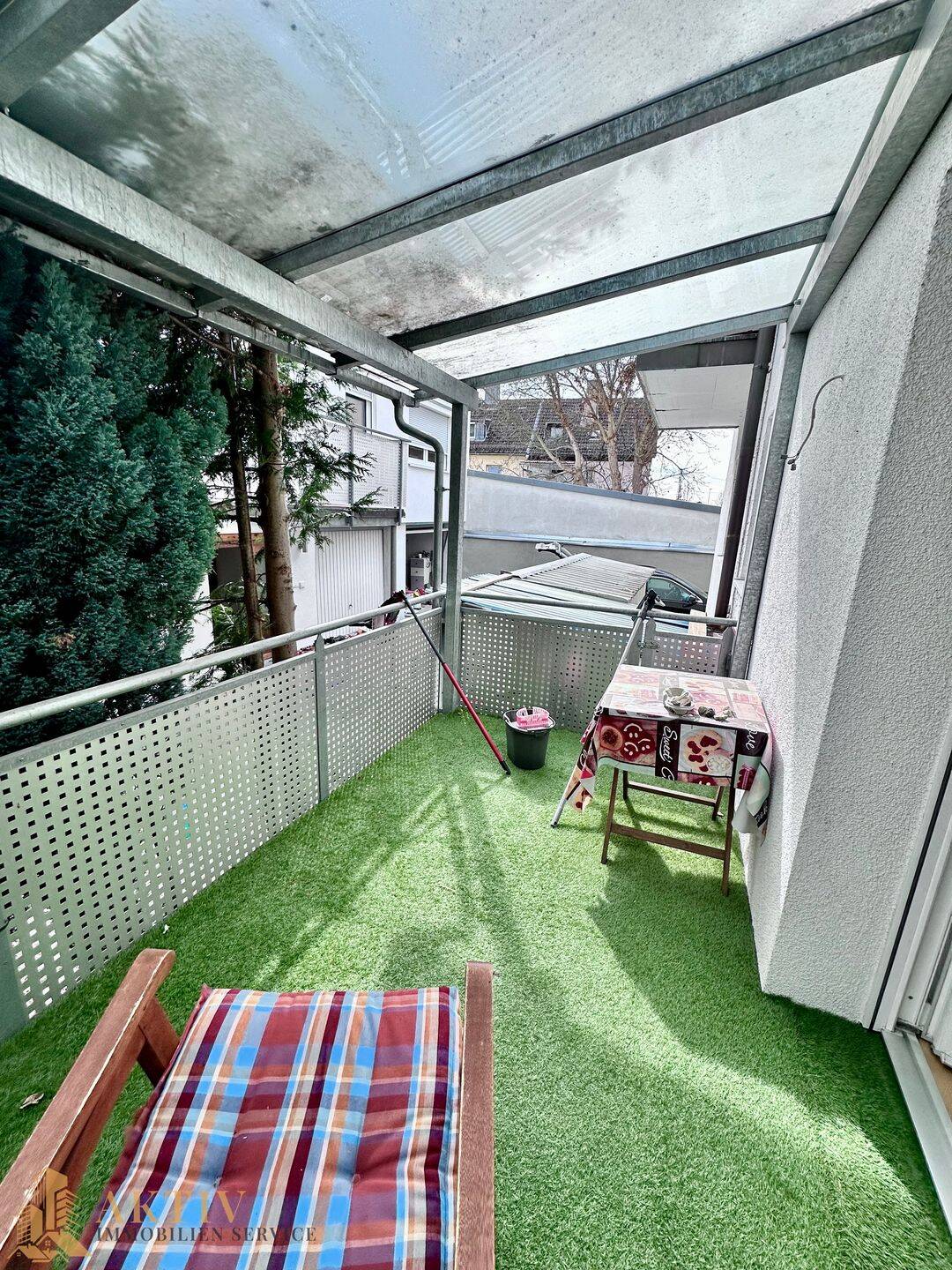 Schöne 3,5 ZW mit überdachtem Balkon, 63741 Aschaffenburg (Damm Innenstadt Leider Nilkheim Strietwald)