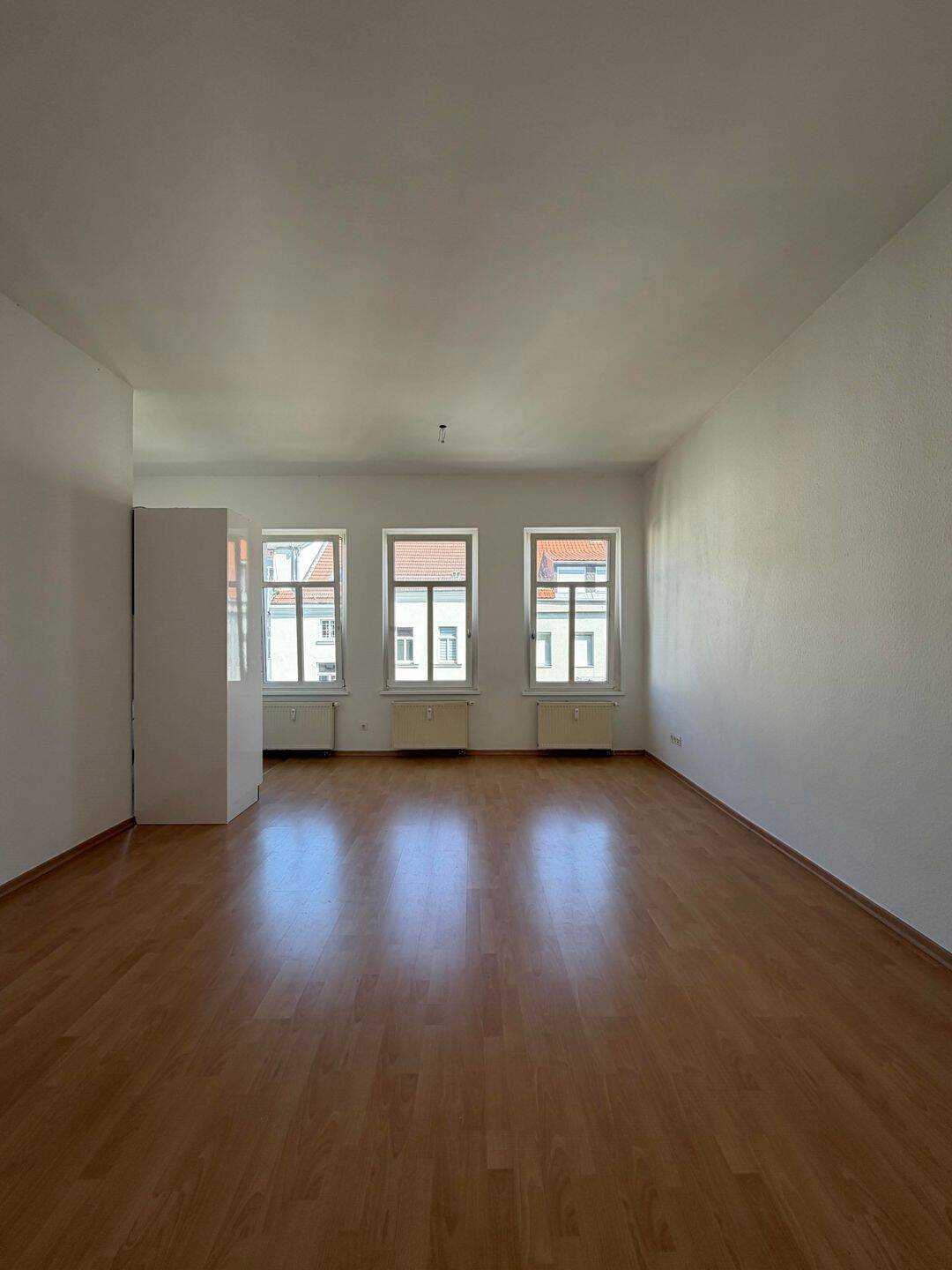 Schickes Appartement in Hofhaus mit EBK und Laminat!, 4155 Leipzig (Gohlis-Mitte Gohlis-Süd)