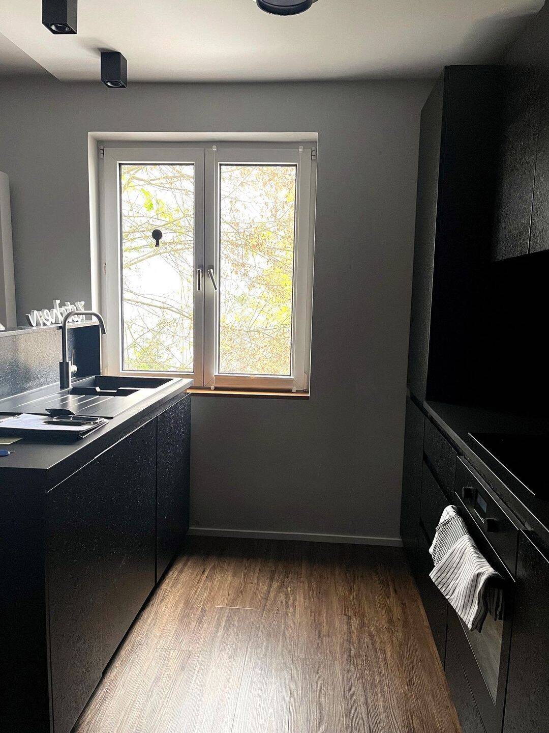 B!RDS · Stilvolles 2-Zimmer-Apartment · Modern, möbliert & sofort bezugsfrei, 60488 Frankfurt am Main (Hausen Praunheim Rödelheim)