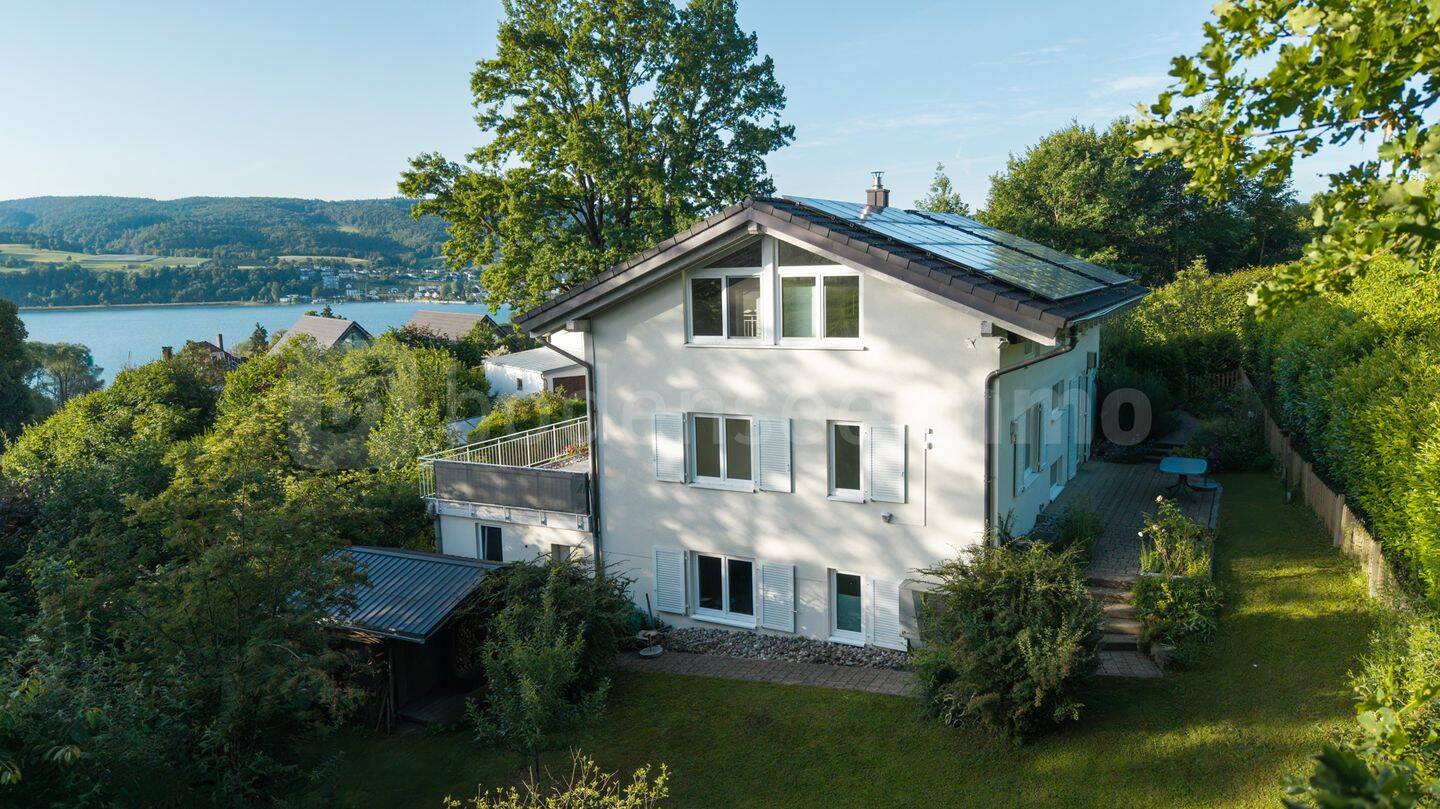 Bodensee-Panorama inklusive – Bezugsfreies Einfamilienhaus in ruhiger Bestlage auf der Höri, 78343 Gaienhofen