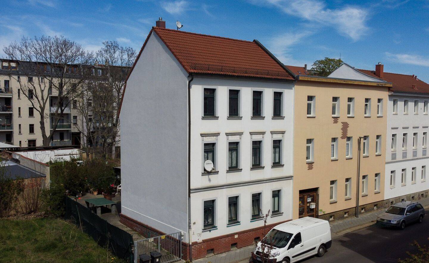 Mehrfamilienhaus mit drei Wohneinheiten und zusätzlichem Bebauungspotenzial, 4229 Leipzig (Kleinzschocher Plagwitz Schleußig)