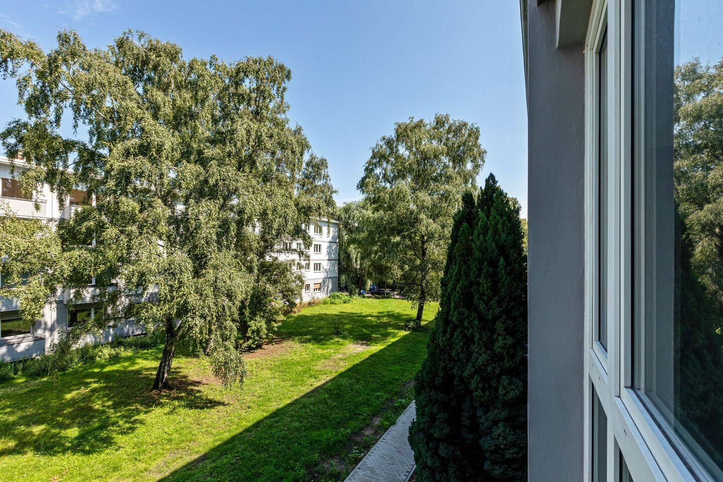 2 Zimmer mit Sonnen-Balkon – Juni Top-Deal: Verkäufer übernimmt die Nebenkosten, 12059 Berlin (Neukölln Kolonie Petersbaude Kolonie Rübezahl)