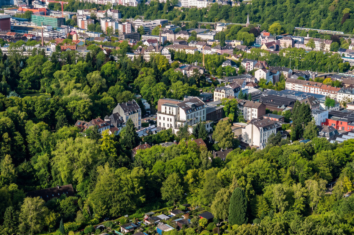 Einzigartiges Wohnen in traditionellem Loft mit modernstem Wohnkomfort in grüner Lage!, 42285 Wuppertal (Barmen)
