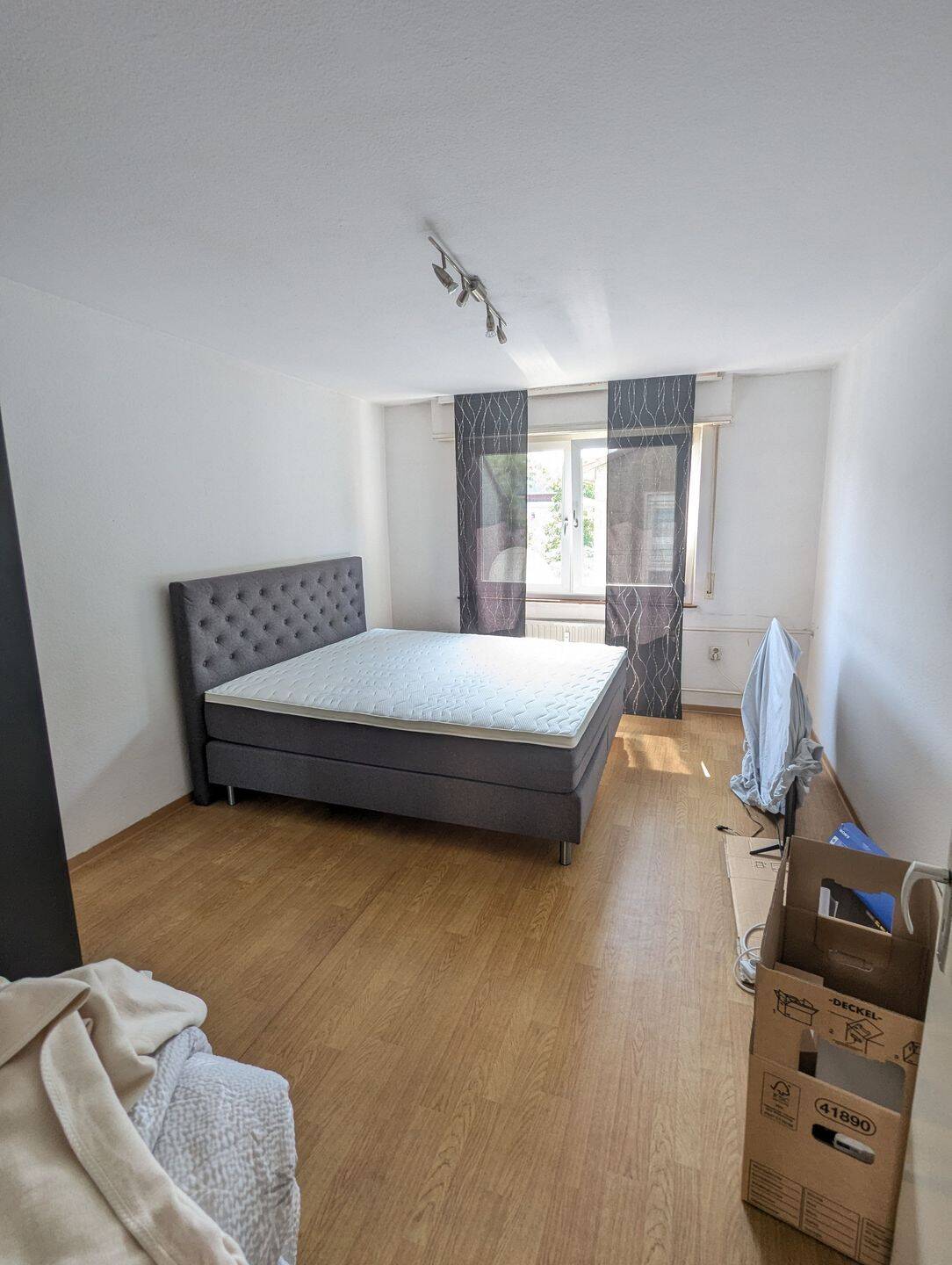 Zentral in Pforzheim, 75175 Pforzheim