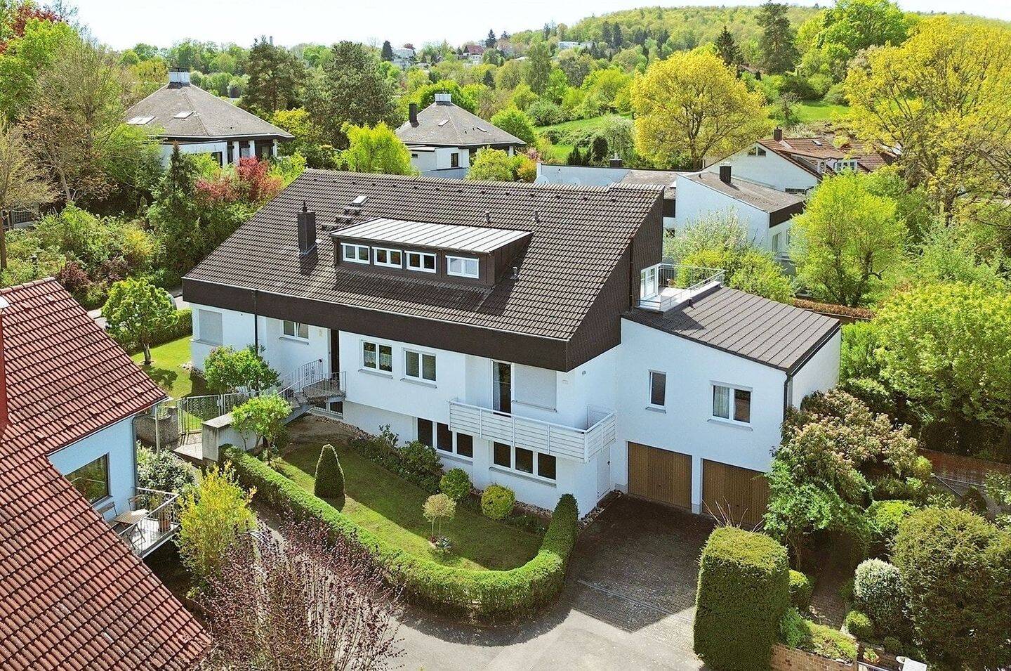 Repräsentatives Traumhaus für mehrere Generationen, auch aufteilbar oder Wohnen und Arbeiten unter einem Dach!!, 96049 Bamberg (Bamberg Bug Gaustadt Wildensorg)