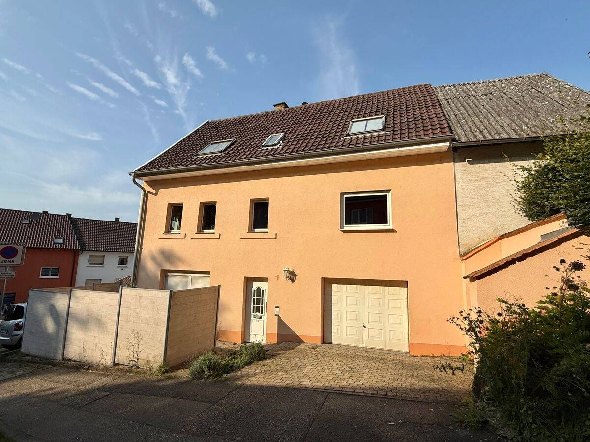 Schnell sein lohnt sich: Haus in Bretten / Rinklingen für unter 200.000€ !, 75015 Bretten