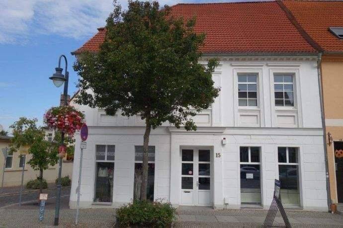Gewerbeeinheit und Stellplätze direkt im Zentrum, 39261 Zerbst/Anhalt