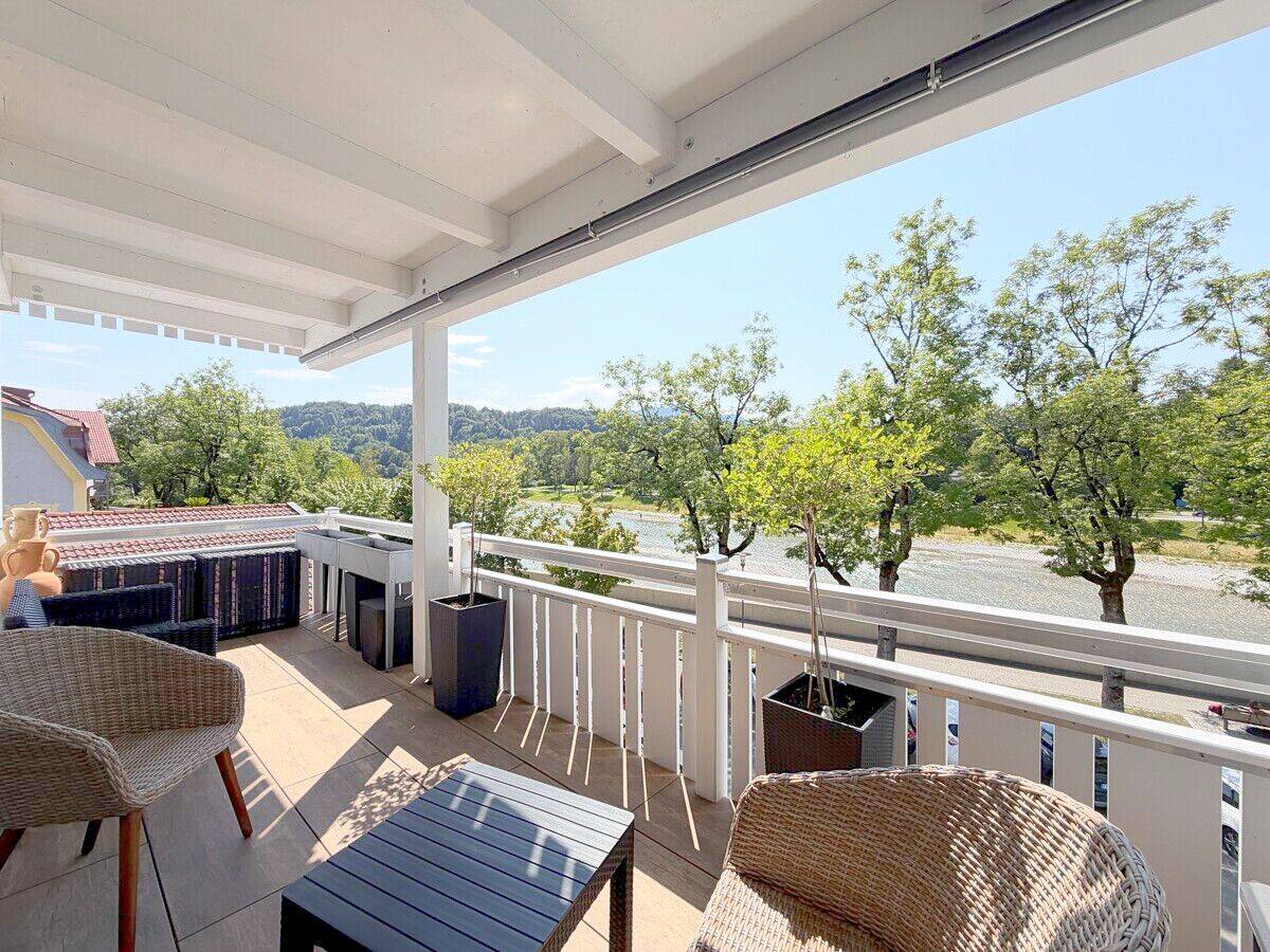 Atemberaubende neue Etagen-Wohnung direkt an der Isar und der Altstadt im kernansierten Altbau, 83646 Bad Tölz