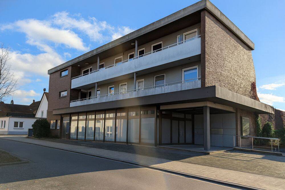 Moderne 4-Zimmer-Wohnung mit großem Balkon! Bezugsfrei ab 01.09.2026!, 26931 Elsfleth