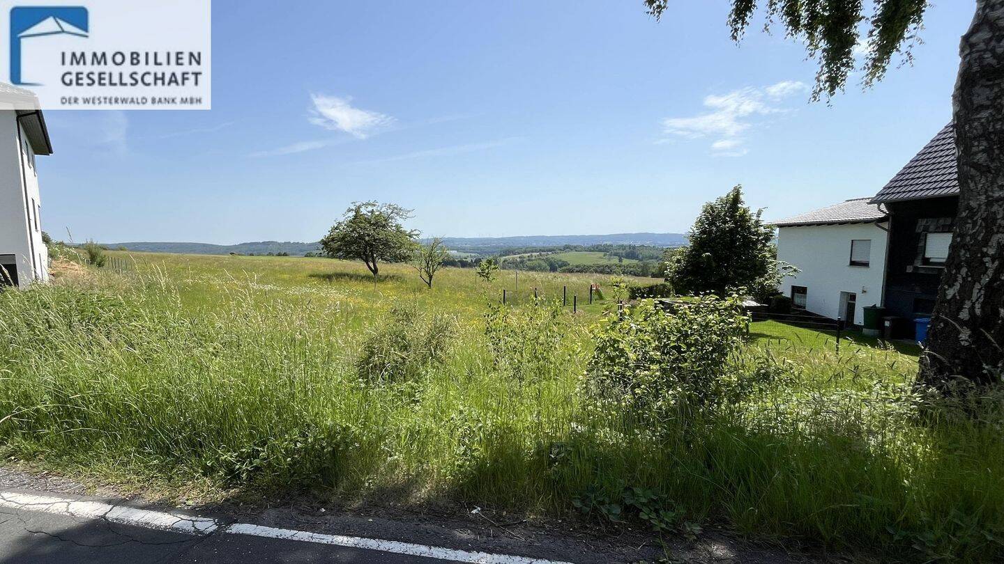 Wohnbaugrundstück, nahezu ebenerdig, Südausrichtung, Aussichtslage – alles wie man es sich wünscht!, 57629 Malberg