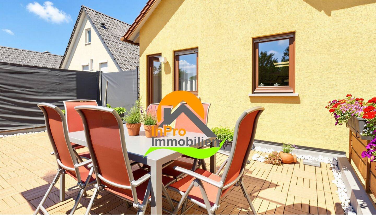 +++ Dettingen: Haus mit zwei geräumigen Wohnungen und Gastronomie, 72581 Dettingen an der Erms
