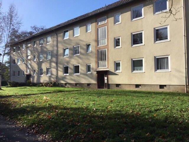 Gelegenheit: günstige 4-Zimmer-Wohnung für eine kleine Familie – 34128 Kassel – Bild 1 von 11