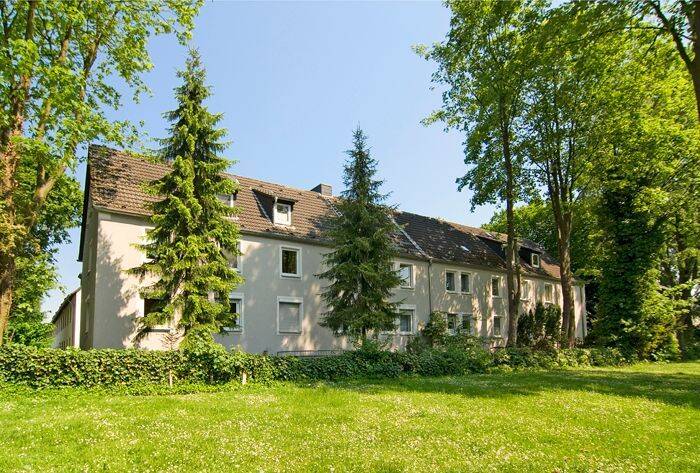 Demnächst Bezugsfertig! Klein, fein, mein, Dachgeschoss Wohnung mit Wannenbad, 45892 Gelsenkirchen (Resse Resser-Mark)