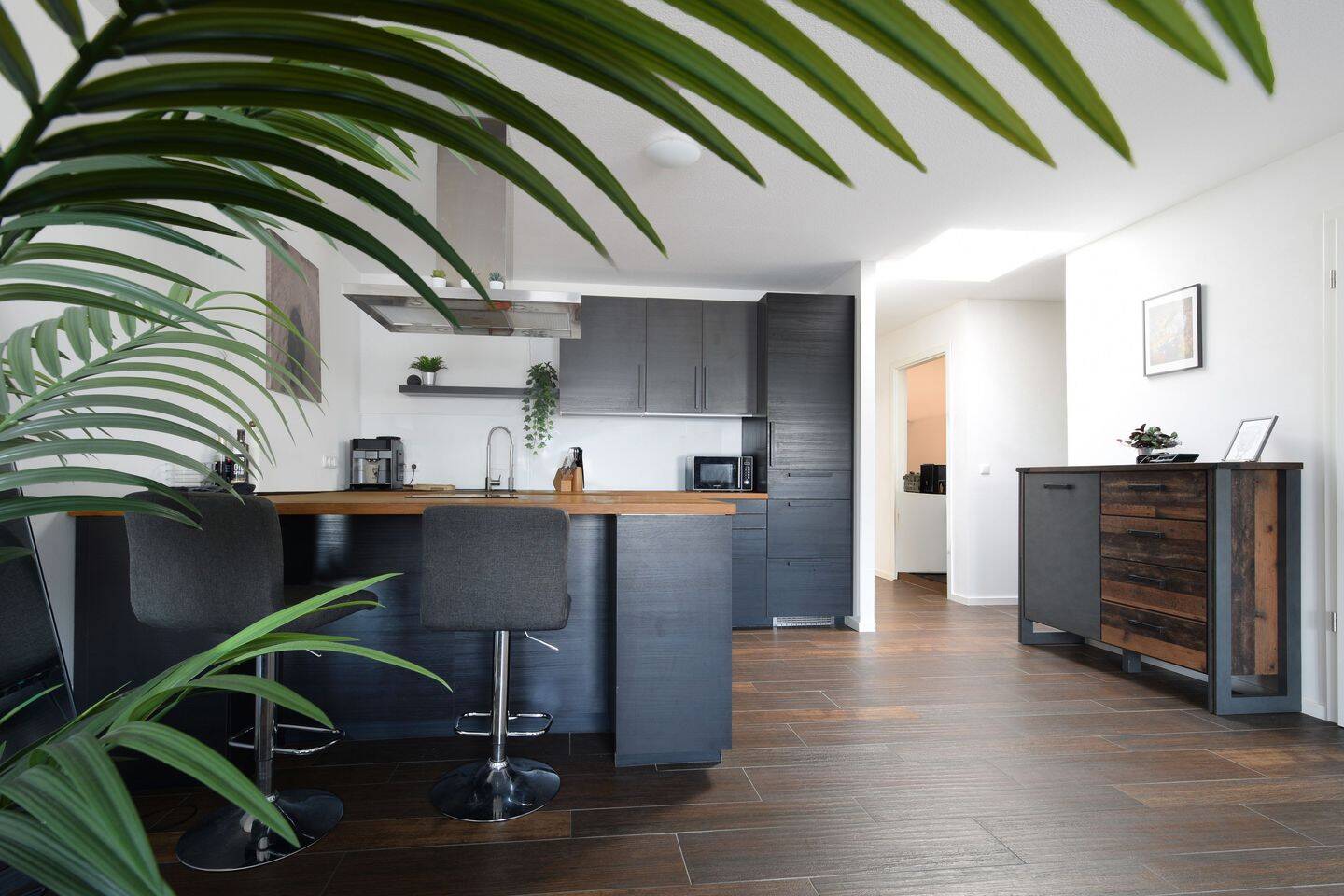 Hochwertig ausgestattete 1-2 Zimmer Wohnung in Aschaffenburg/Damm, 63741 Aschaffenburg (Damm Innenstadt Leider Nilkheim Strietwald)