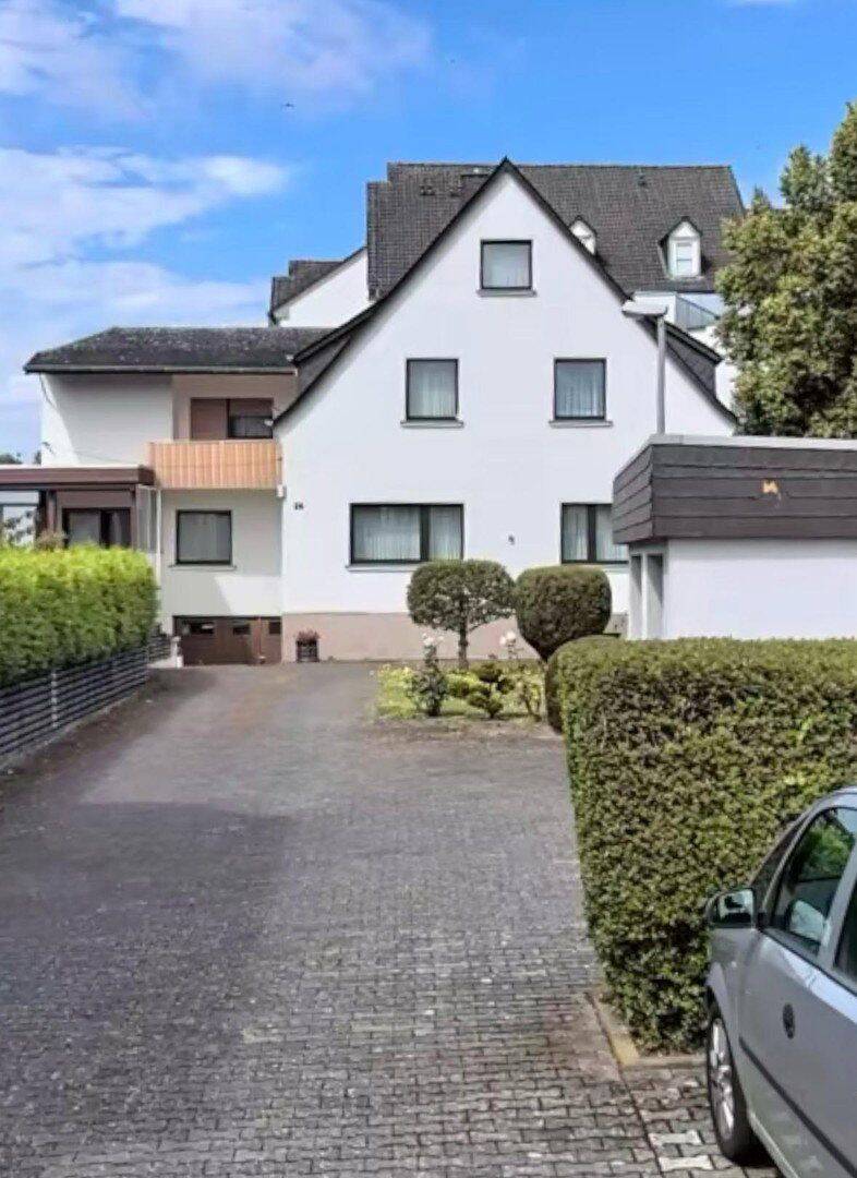 2-Familienhaus 520000 Euro 232 qm 10 Zimmer mit Bauplatz, 65604 Elz