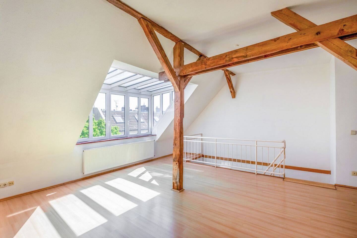 Helle und ruhige Dachgeschoss-Maisonettewohnung im Florakiez, 13587 Berlin (Spandau Hakenfelde Kolonie Wannseeaten Siedl. Wohnsiedlung Hakenfelde)