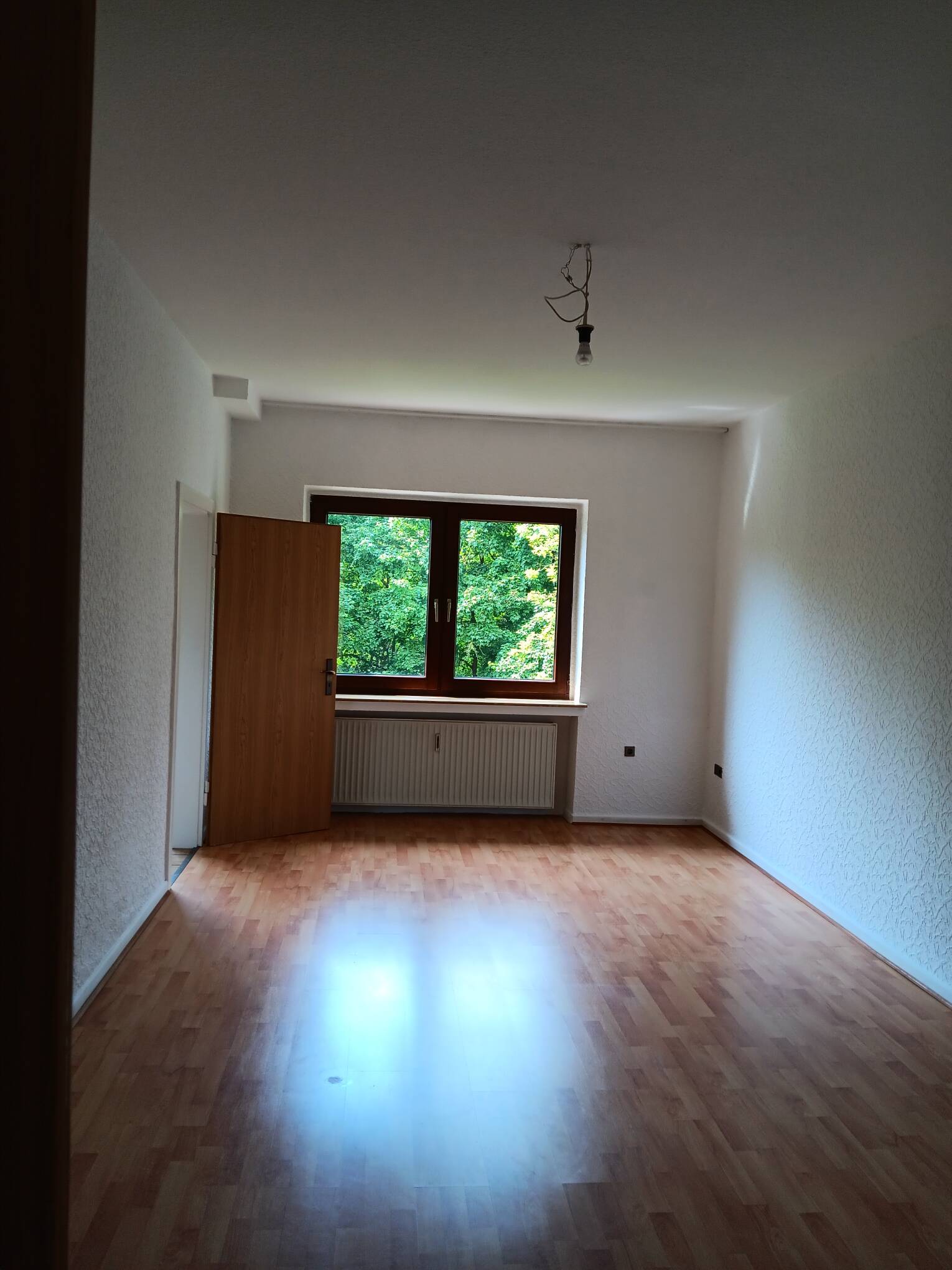 Wohnung im 4-Familien-Haus in ruhiger Lage, 45133 Essen (Bredeney Rüttenscheid Schuir Stadtwald)