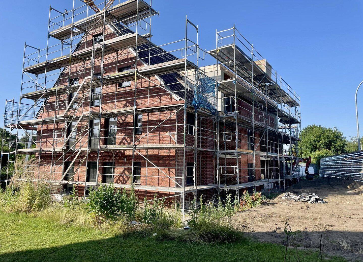 Erstbezug: Moderne Vier-Zimmer-Wohnung mit großer Loggia, 59227 Ahlen