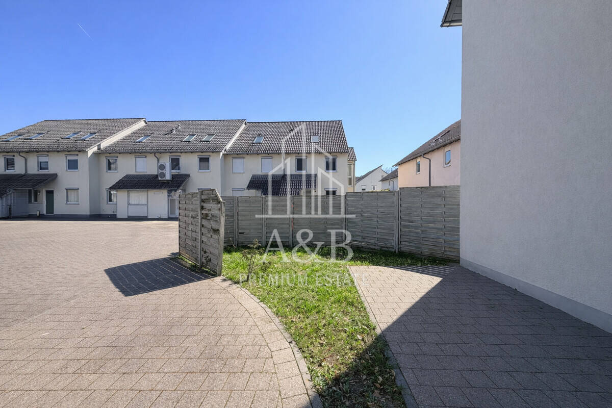 Wohnglück im Grünen – Charmante Doppelhaushälfte mit Flair!, 67659 Kaiserslautern (Erfenbach Erlenbach Innenstadt Morlautern)