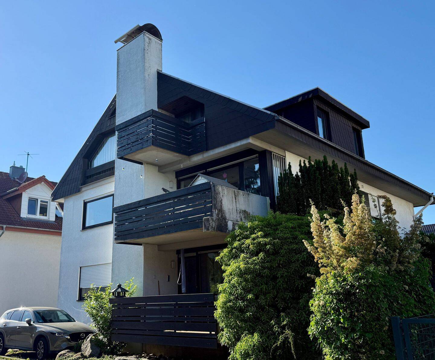 Idyllisch gelegene 4 Zimmer Wohnung in Schriesheim mit 2 Terrassen und einer Garage., 69198 Schriesheim