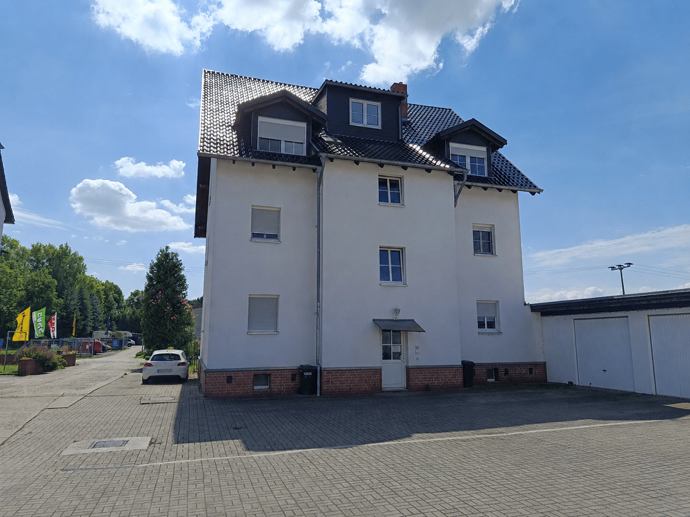 Mehrfamilienhaus mit stabiler Ertragsbasis und Entwicklungspotential, 6179 Teutschenthal