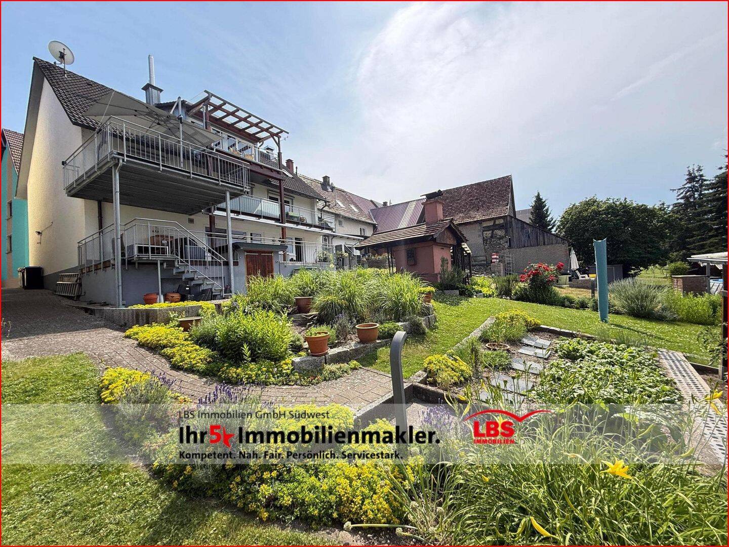 Ein Zuhause für Gartenliebhaber – zwei Wohnungen und viel Freiraum im Grünen, 78244 Gottmadingen