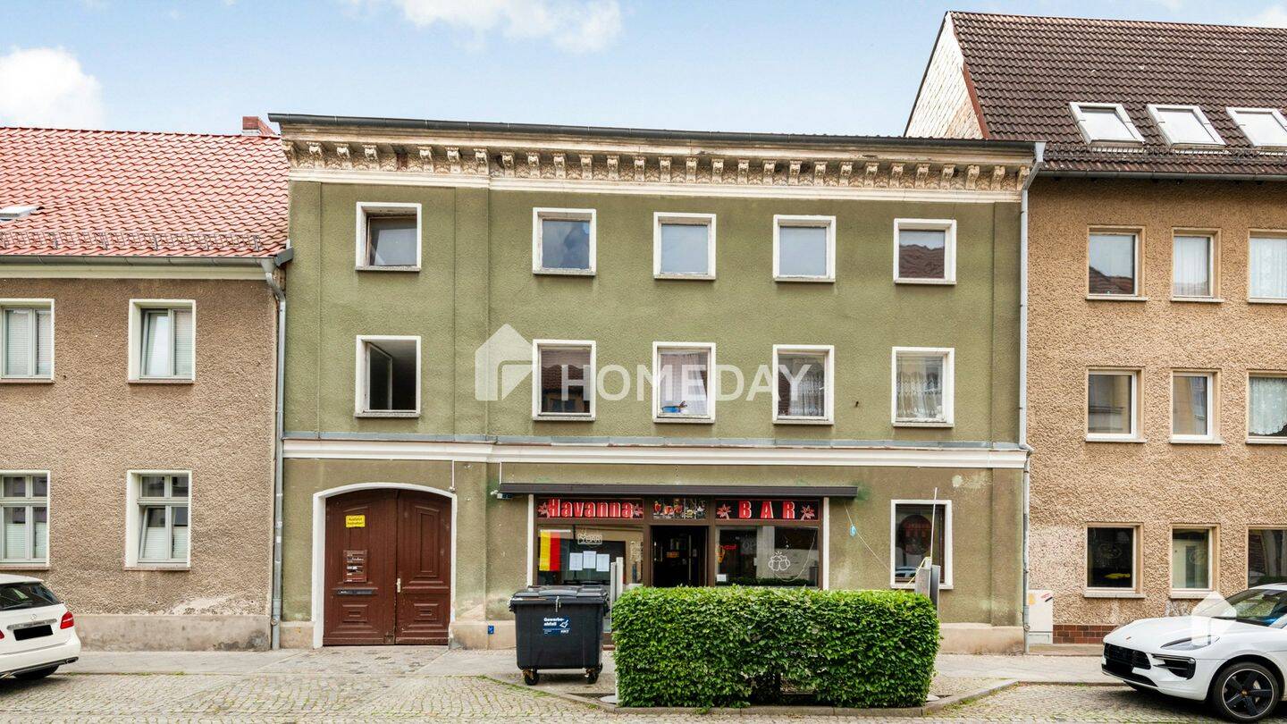 Lukrative Investition mit 7,6 % Rendite: Voll vermietetes MFH mit Gewerbeeinheit und 2 Wohneinheiten, 15806 Zossen