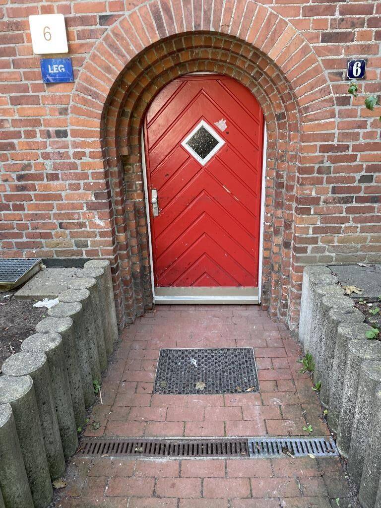 Charmante 2,5-Zimmer-Wohnung in Kiel Freundlich und hell auf der 2. Etage rechts, 24143 Kiel (Gaarden-Ost Gaarden-Süd)