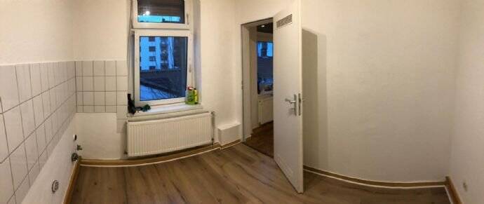 Renoviertes 1-Zimmer-Wohnung in Mönchengladbach Rheydt, 41236 Mönchengladbach (Bonnenbroich Geneicken Heyden Mülfort Rheydt)