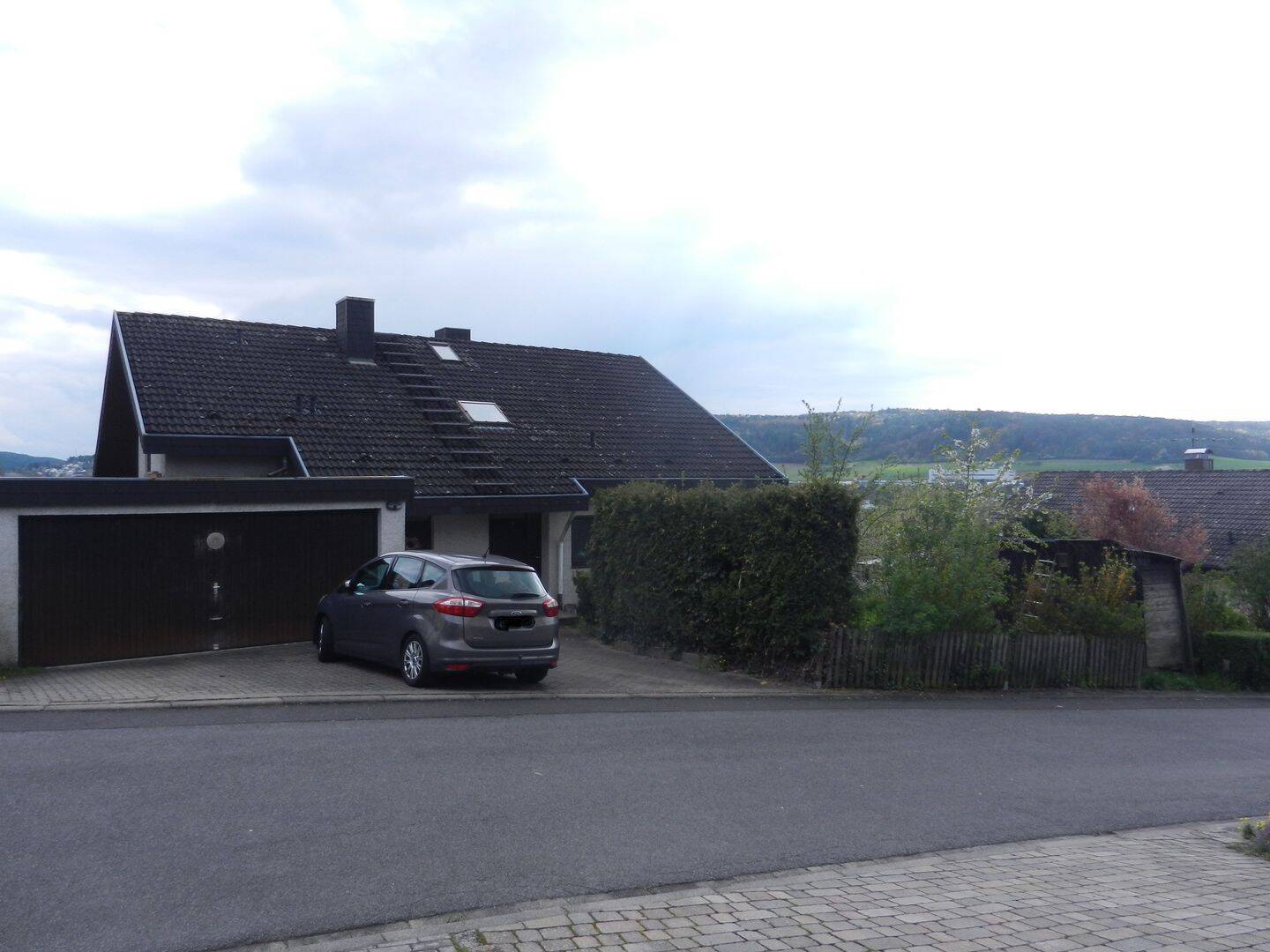 DH-Hälfte in Tauberbischofsheim-Impfingen,Ortsrand, mit Blick ins Taubertal, 97941 Tauberbischofsheim