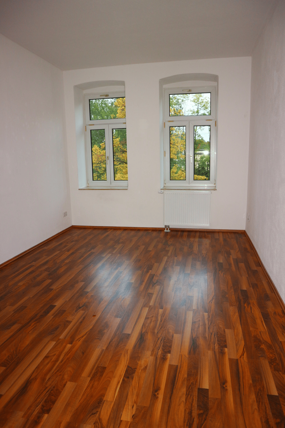 3 OG – Tageslichtbad mit Eckbadewanne – Balkon – WG-gerecht **frei ab1.11.2026, 9111 Chemnitz (Altchemnitz Schloßchemnitz Zentrum)