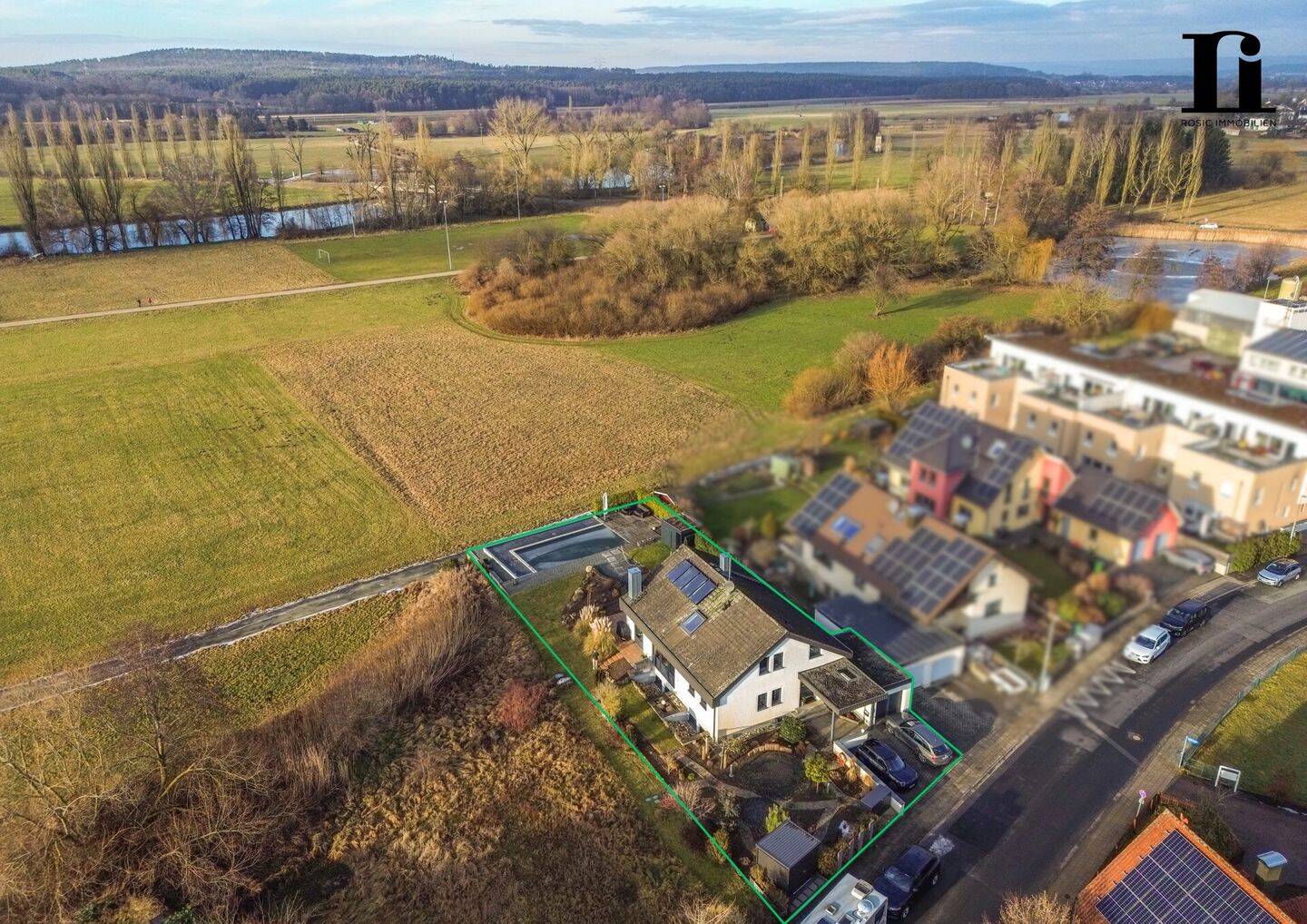 Unikat am Ortsrand – Wohnen mit Aussicht, 91083 Baiersdorf