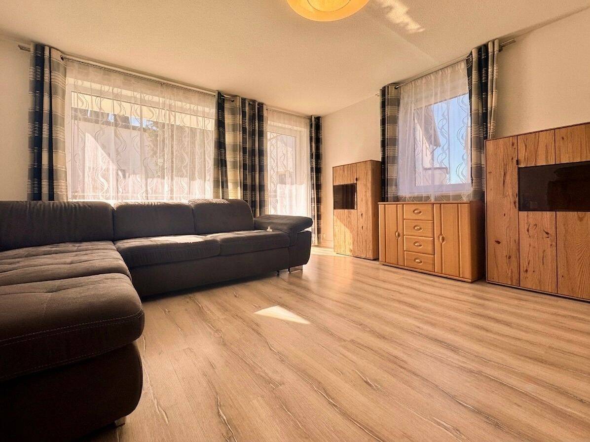 Wohngefühl wie im eigenen Haus | Separater Eingang, 4 Balkone & Dachterrasse in Bad Wörishofen, 86825 Bad Wörishofen