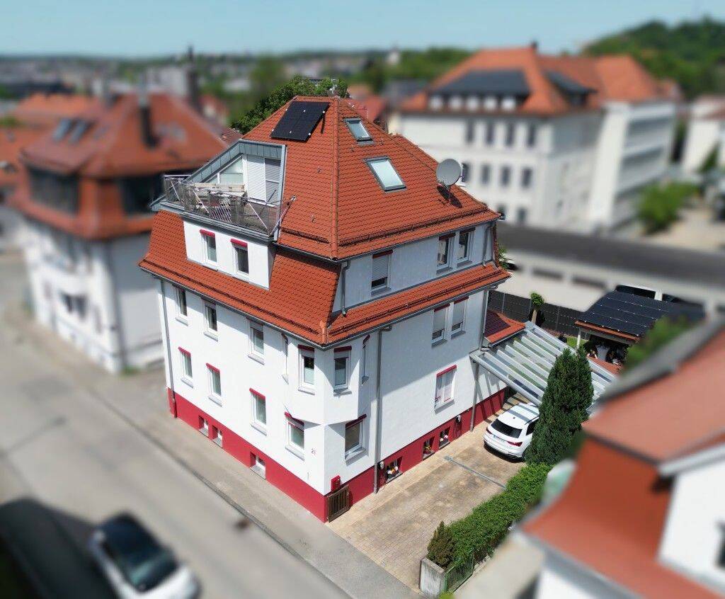 Elegante Jugendstilvilla mit zwei Wohneinheiten und modernster Energietechnik in Heidenheim, 89522 Heidenheim an der Brenz