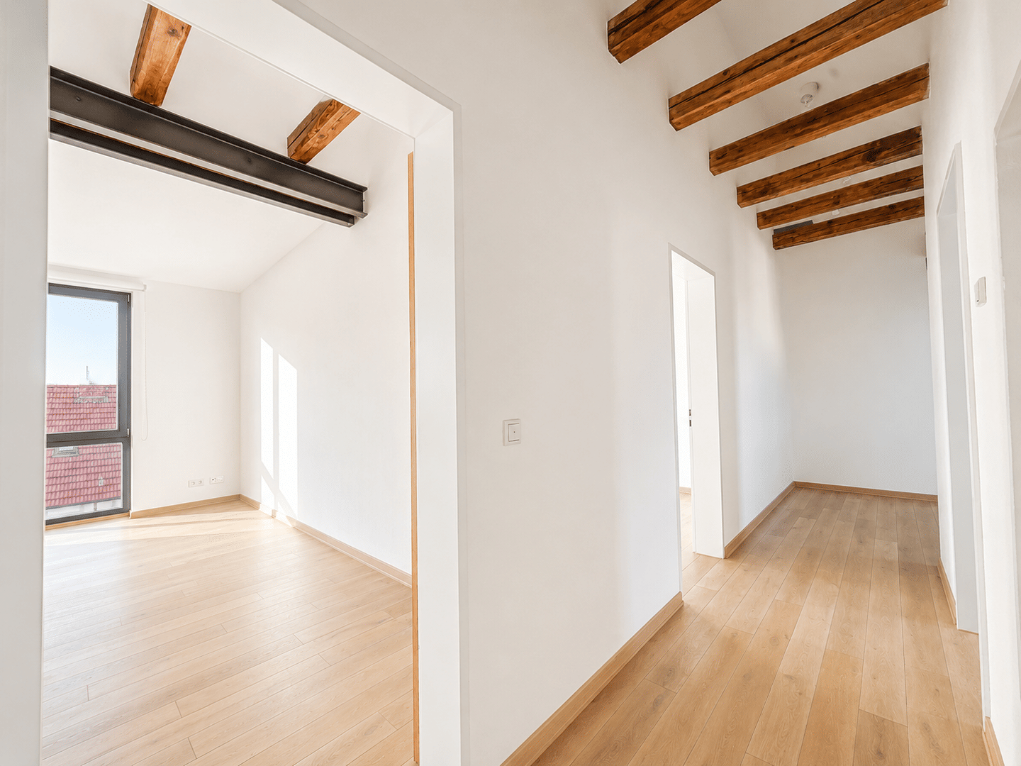 Erleben Sie 131 m² stilvolle Wohnkultur mit Blick über die Eschweger Altstadt., 37269 Eschwege
