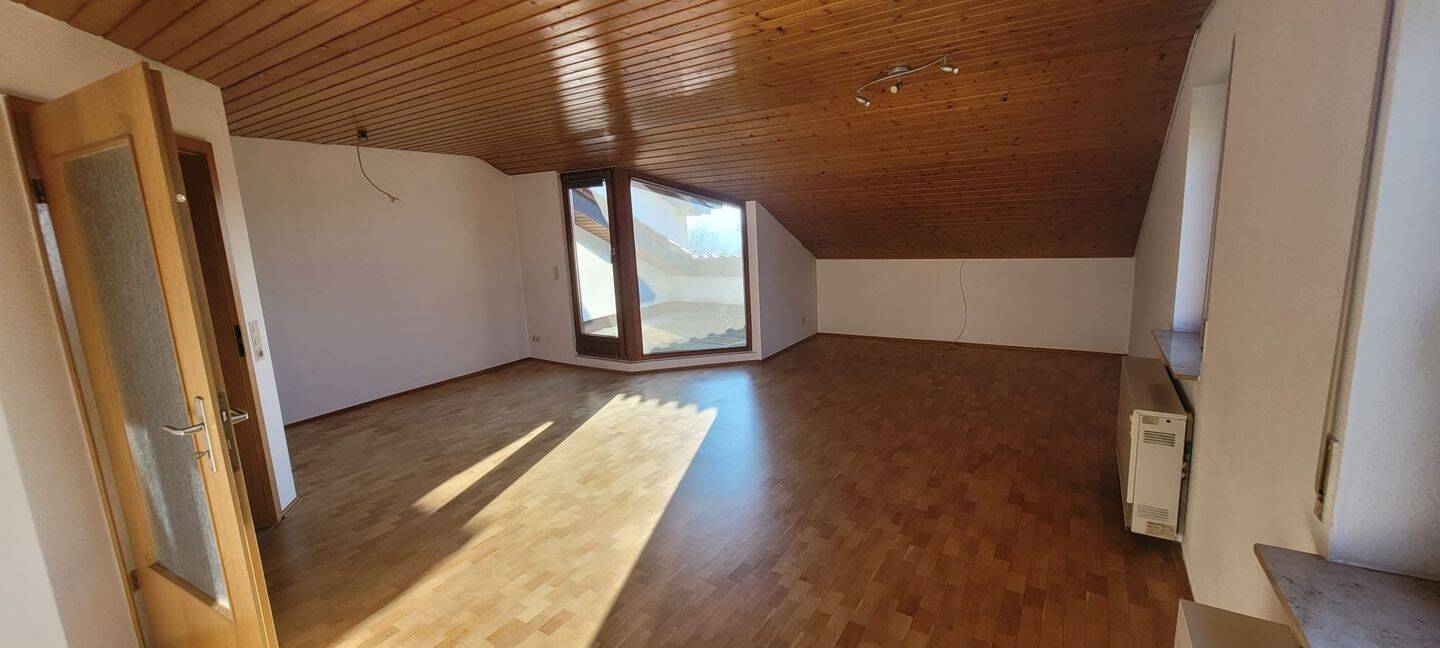 Schöne Tageslichtdurchflutete 2-Zimmer Wohnung, 73262 Reichenbach an der Fils
