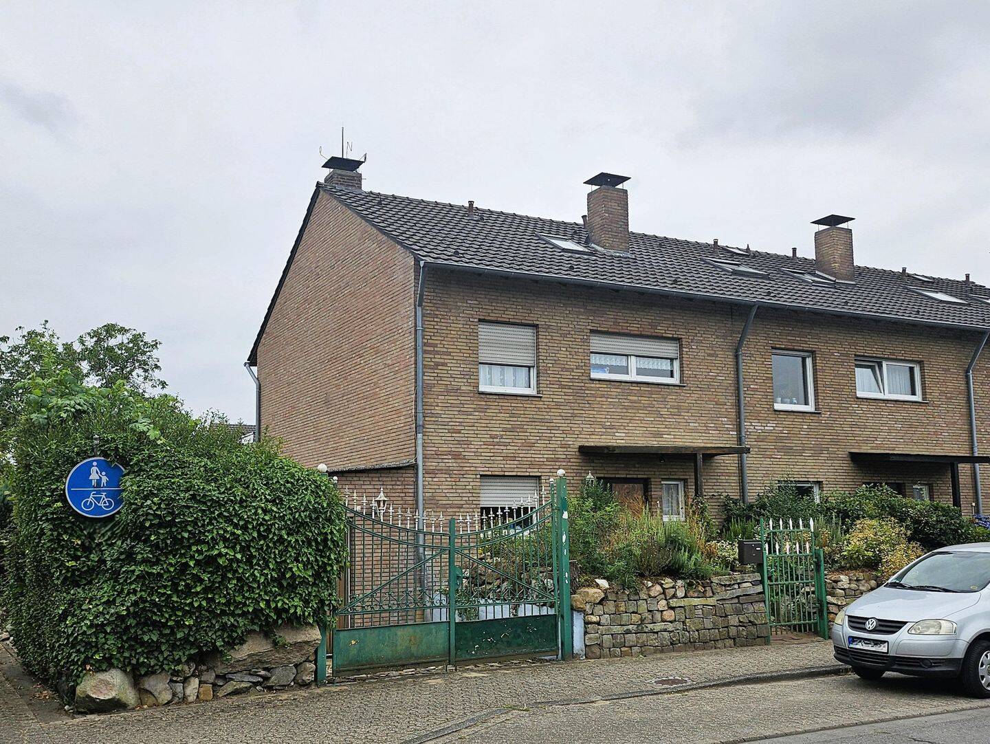 Reiheneckhaus mit Garten in zentraler Lage von Hamminkeln, 46499 Hamminkeln