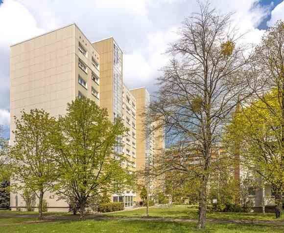 Erstbezug nach Sanierung: günstig geschnittene 2-Zimmer-Wohnung, 1307 Dresden