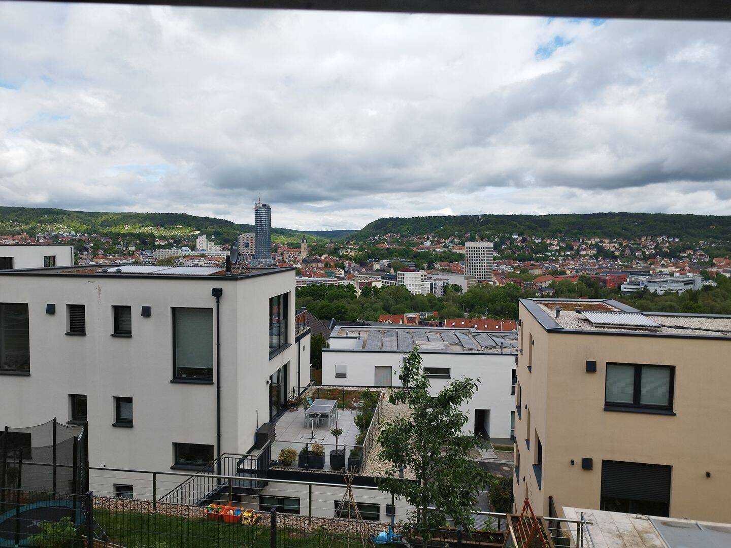 Exclusive Neubauwohnung mit Ausblick, 7749 Jena