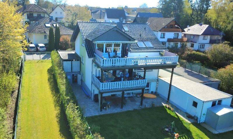 Modernisierte Eigentumswohnung EG 4 Zimmer+ große Terrasse mit Fernblick Gäste-WC Carport Stellplatz, 53604 Bad Honnef