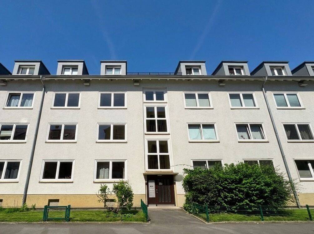 Helle 3-Zimmer-Eigentumswohnung mit Balkon in begehrter Wohnlage nahe der Karlsaue in Kassel-Südstadt, 34121 Kassel (Mitte Süd Wehlheiden)