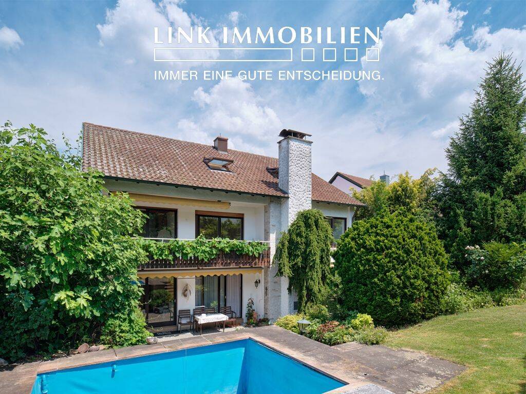 Ludwigsburg: Charmantes Mehrfamilienhaus mit idyllischem Traumgarten, 71640 Ludwigsburg