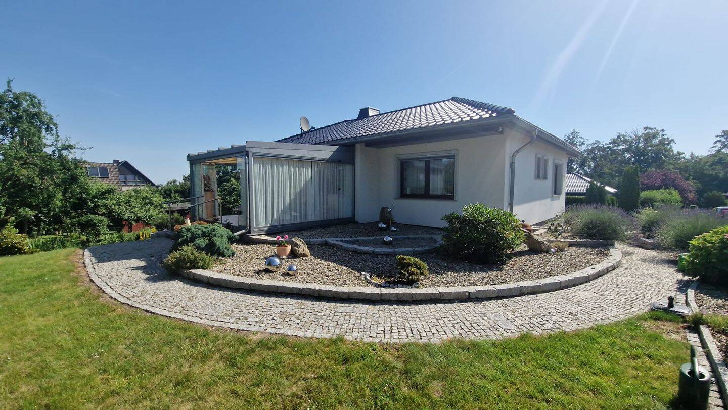 TOP – GEPFLEGTER Bungalow mit TRAUM Garten, 30890 Barsinghausen