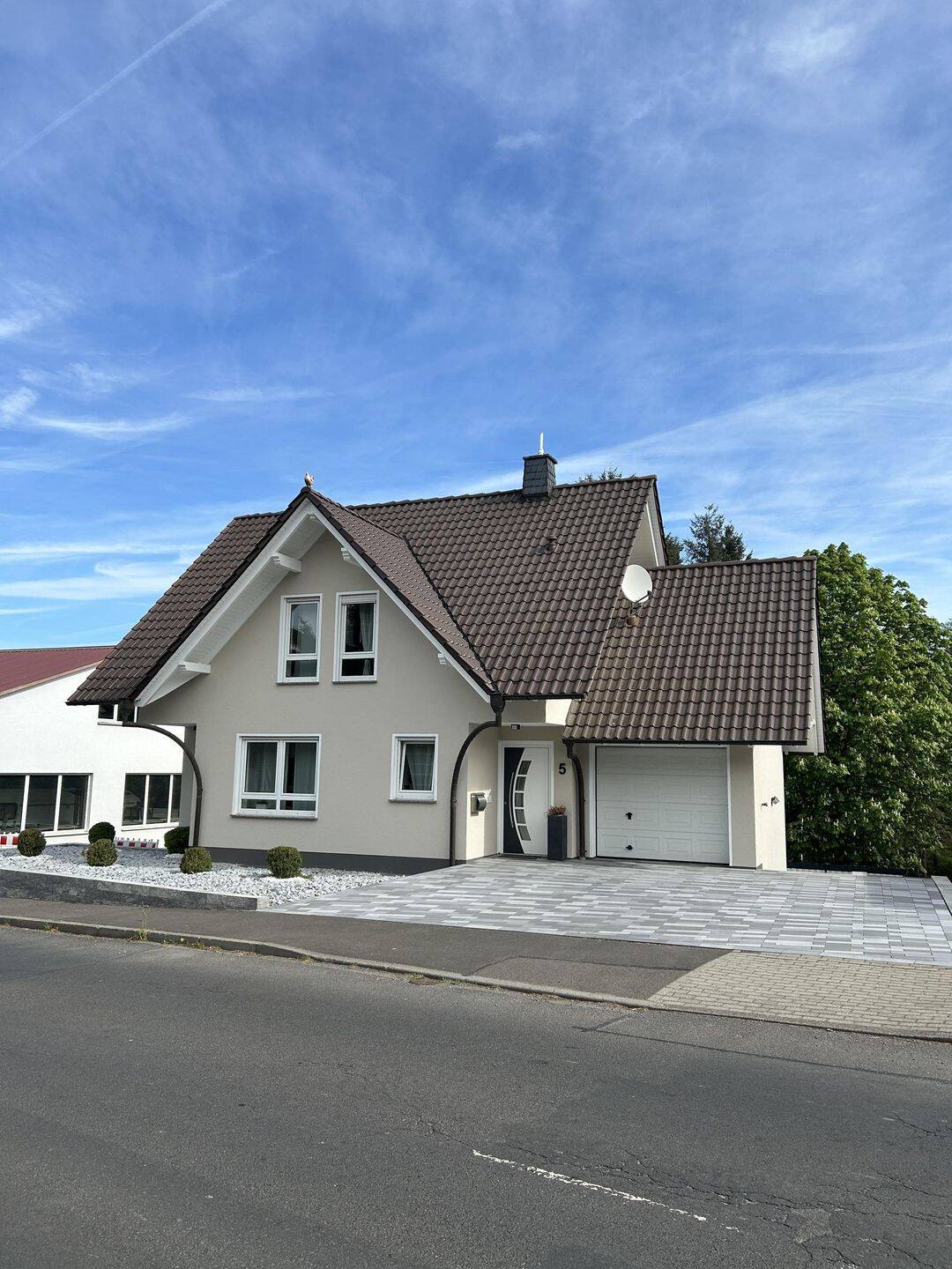 Exklusives Wohnen in Hauswurz, 36119 Neuhof